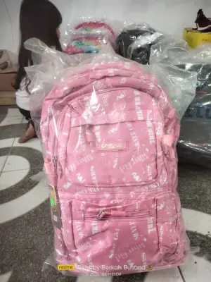 Tas remaja cewek